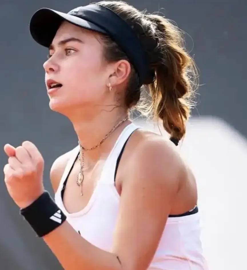 工作人员会 工作人员会