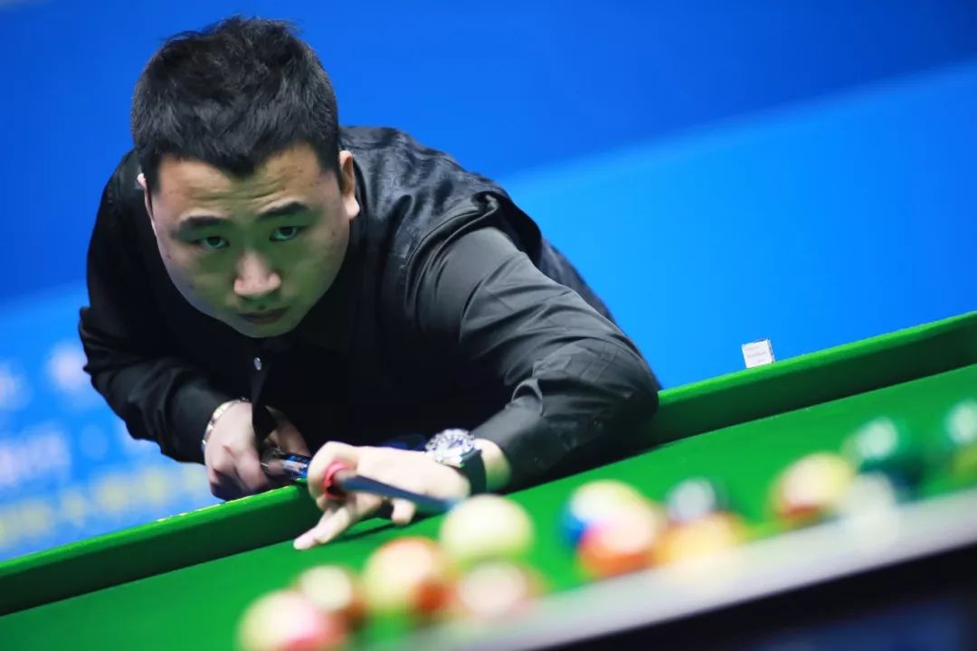 看的是更长 看的是更长