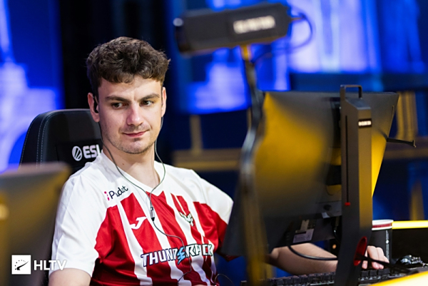 既能锁定即 既能锁定即